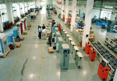 政府大力推進新能源汽車零部件產業化